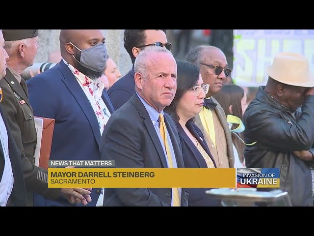 Mayor Steinberg joins supporters of Ukraine at State Capitol