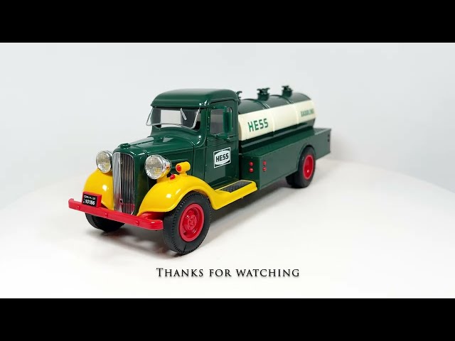 1982 "THE FIRST HESS TRUCK" IN ORIGINAL BOX Used vintage collectible