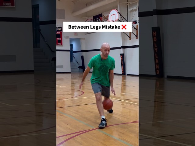 Between Legs Dribble Mistake ❌