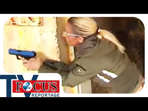 Beruf Schutzschild: Die harte Ausbildung zum Bodyguard als Frau! | Focus TV Reportage