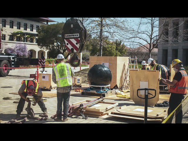 Time -lapse: Outdoor art installed at Stanford's Science and Engineering Quad