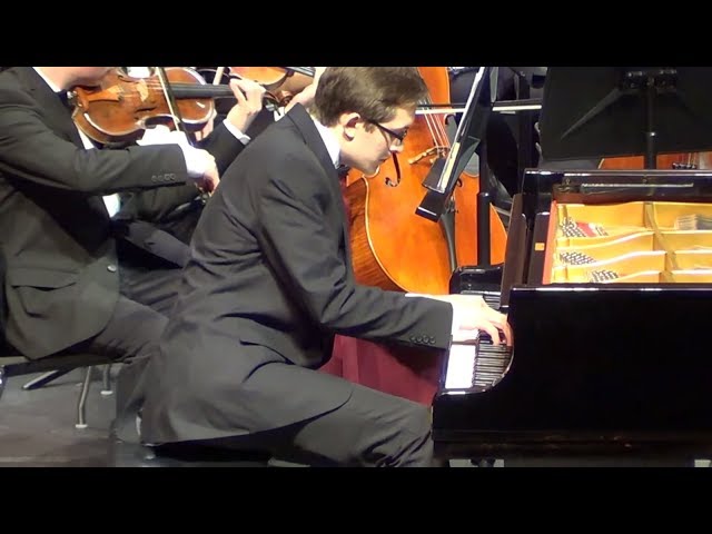 Alex plays the Grieg Piano Concerto Mvt. 1