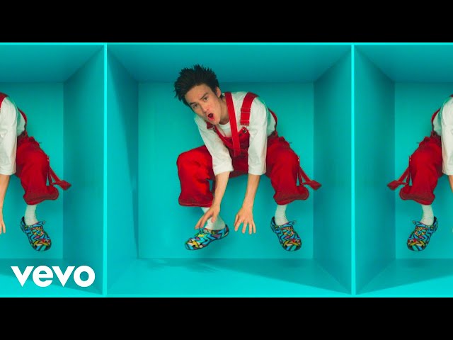 Jacob Collier - WELLLL [Official Music Video]