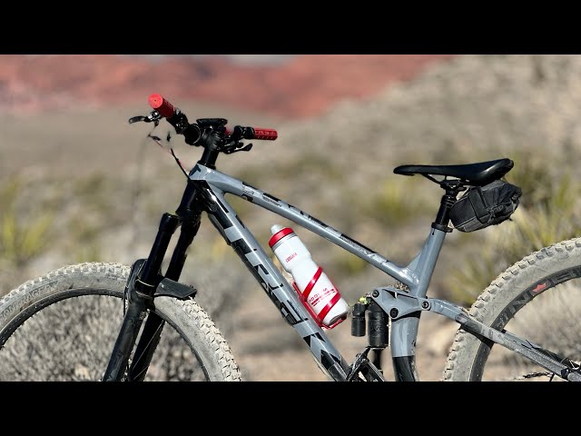 Summerlin's Bad Bunny and Bermie Mac Downhill trail Las Vegas - Trek Fuel Ex - GoPro Hero 10 4k
