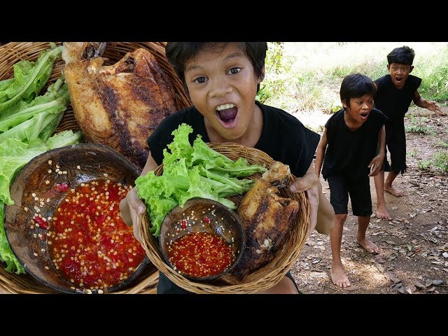 Survival Skills Primitive - Cooking fish and eating ep002