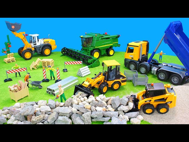 Mähdrescher, Bagger, LKW, Traktor, Kran & Feuerwehr Spielzeug | Spielwaren für Kinder von Bruder