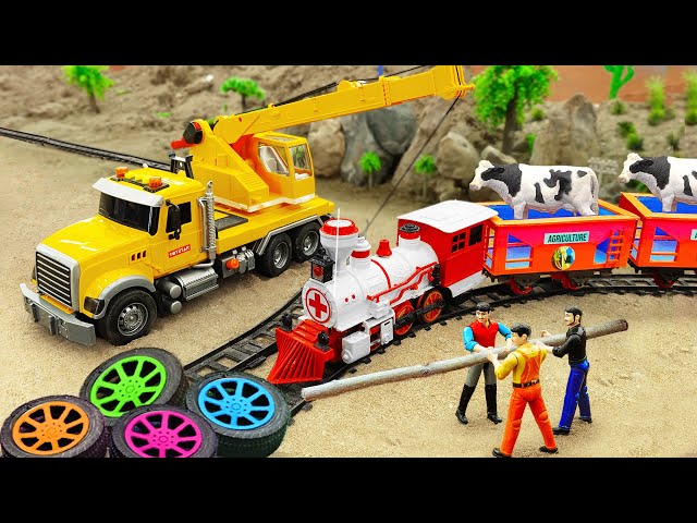 Xe cảnh sát cứu hộ, xe cần cẩu, máy xúc giúp đỡ tàu hỏa và xe tải - Bé Cá ô tô đồ chơi
