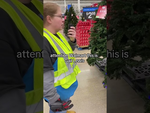 Walmart employee Gail Lewis' sign-off message goes viral #shorts #walmart