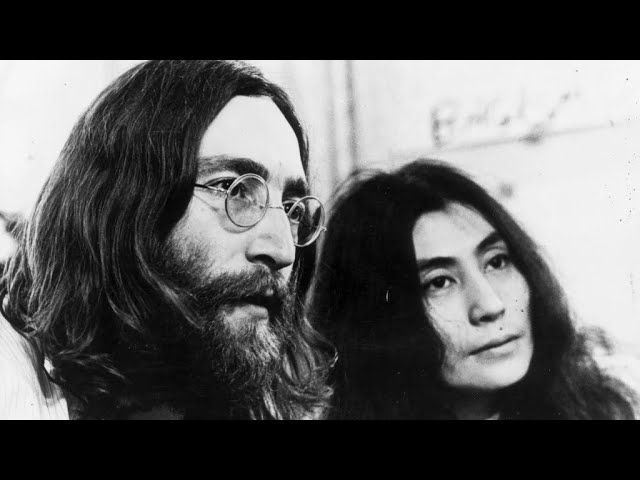 Why John Lennon Says the Beatles “Sold Out” #thebeatles #johnlennon