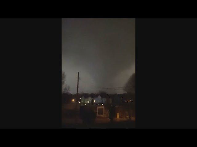 Nashville tornado caught on camera: RAW VIDEO