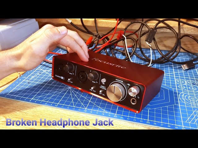 Repairing a Focusrite Scarlett 2i2 Audio Interface(Broken Headphone Jack)