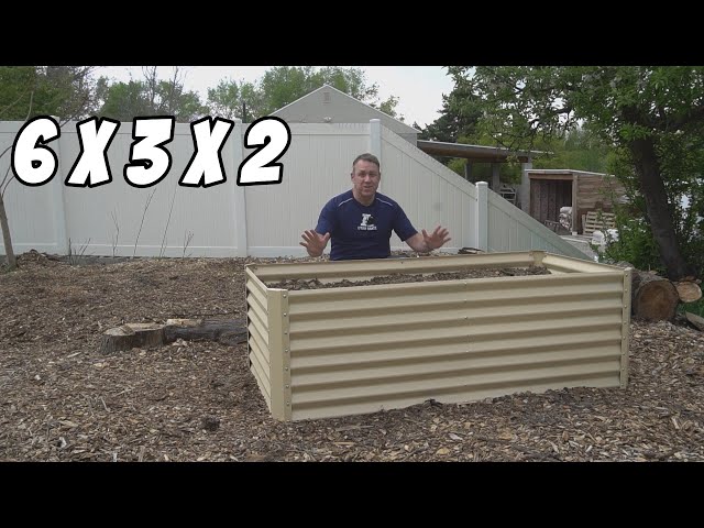 This Best Choice Products planter box is sturdy and easy to put together!