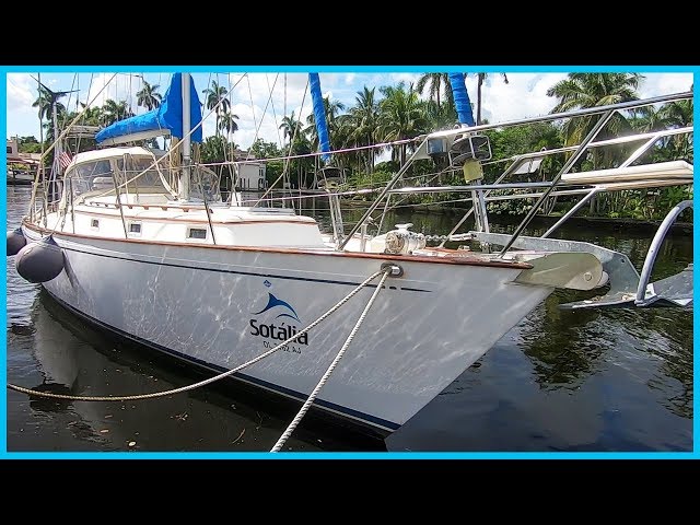 95. Tour of a 46' Classic BLUEWATER Sailboat | Learning the Lines