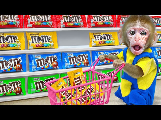 KiKi Monkey go shopping M&M Chocolate Candy at store and eat fruits with ducklings |KUDO ANIMAL KIKI