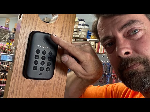a locksmith’s look at the new Wyze Lock Bolt - a Bluetooth Fingerprint “kinda” Smart Lock