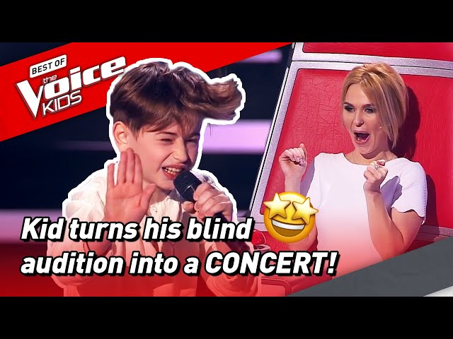 This little KID is already an AMAZING SUPERSTAR at his Blind Audition in The Voice Kids! 🤩 | Road To