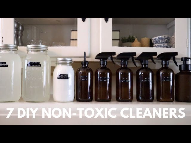 7 DIY All Natural Cleaning Products for a Non-Toxic Home | DIY Laundry Detergent, Dish Soap & More
