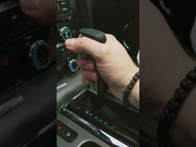 2010-2014 Mustang Defenderworx 900899 automatic transmission shift knob