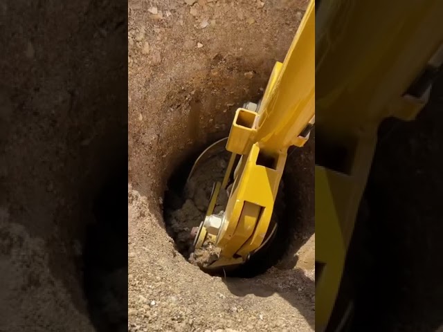 Amazing Invention!  Engineering Awesomeness for Digging Holes #shorts
