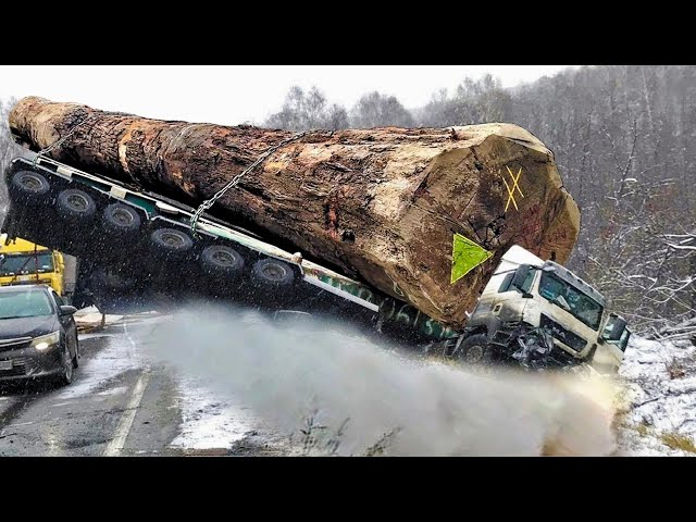 Dangerous Idiots Fastest Biggest Heavy Logging Wood Truck Climbing Fails & Driving Fails Skills