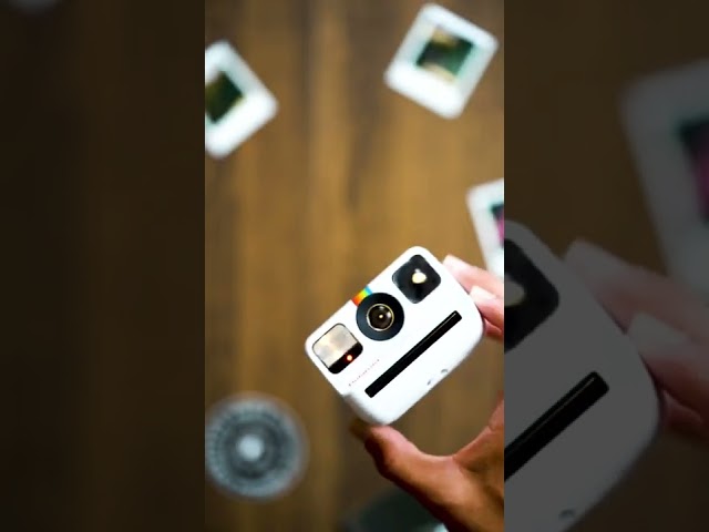 HOW TO USE THE POLAROID GO IN 60 SECONDS!!