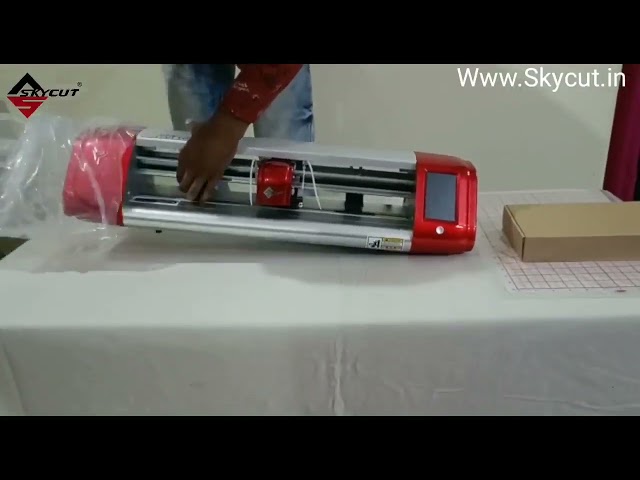 Skycut Cutting Plotter Unboxing