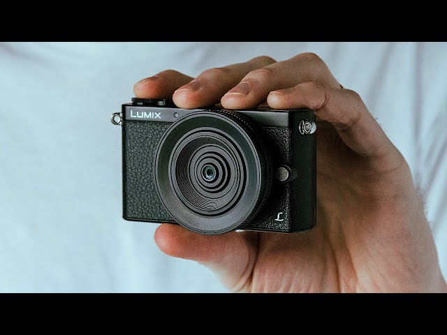 This Mini Mirrorless Camera Is The Ultimate Travel Companion