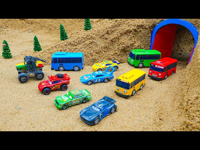 Rescue construction vehicles with police cars and excavator in the cave - Toy car story