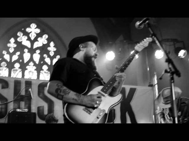 Nathaniel Rateliff & the Night Sweats - Look It Here (Official Video)