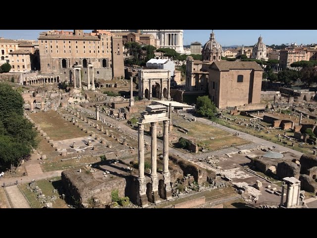 Walking tour of the Roman Forum