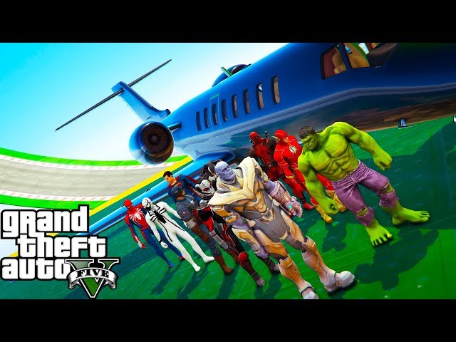 Spiderman Hulk Thanos and other Superheroes Flying by Plane on the Super Ramp
