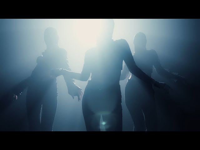 AM-C -  EDES (Official Dance Video) with [LYRICS]