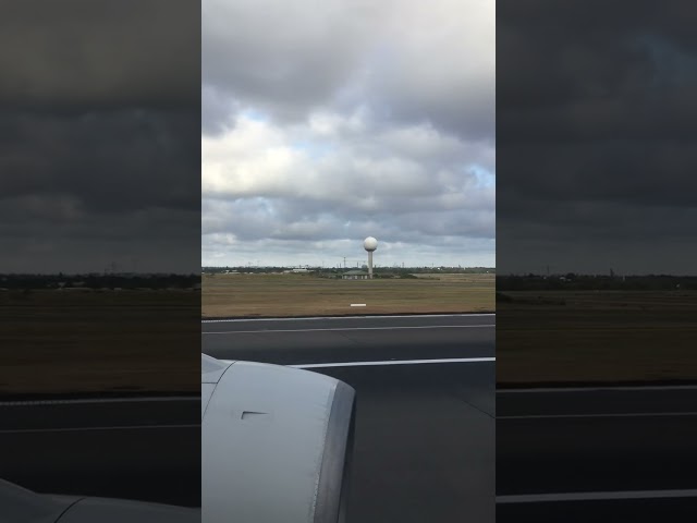Singapore Airlines  SIN SYD Landing
