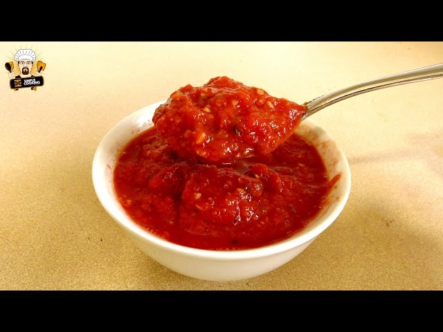 HOW TO MAKE A PIZZA OR PASTA SAUCE