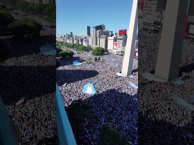 Sergio Aguero carries Lionel Messi and the World Cup + Buenos Aires goes crazy!