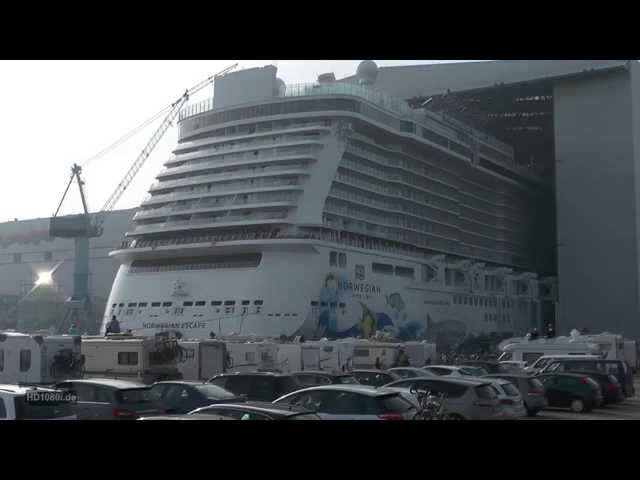 Replay: Float out of NORWEGIAN ESCAPE on August 15