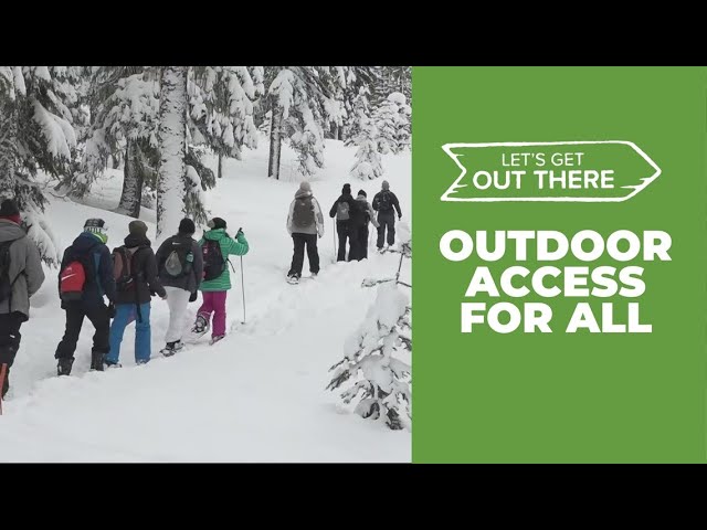 Students try snowshoeing for the first time at Mount Hood