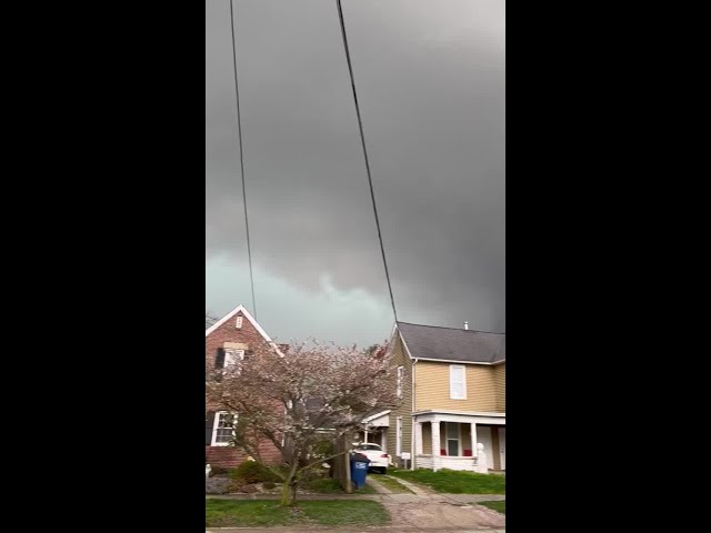 Video of storms from Bedford, Indiana