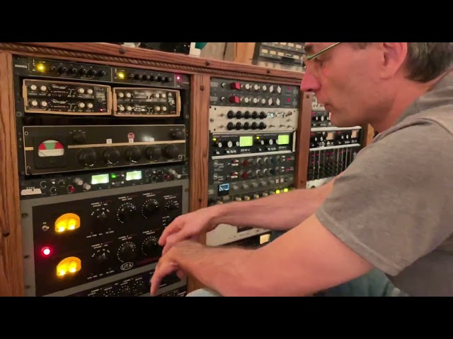 Want to learn about the Unfairchild Compressor? Watch this!