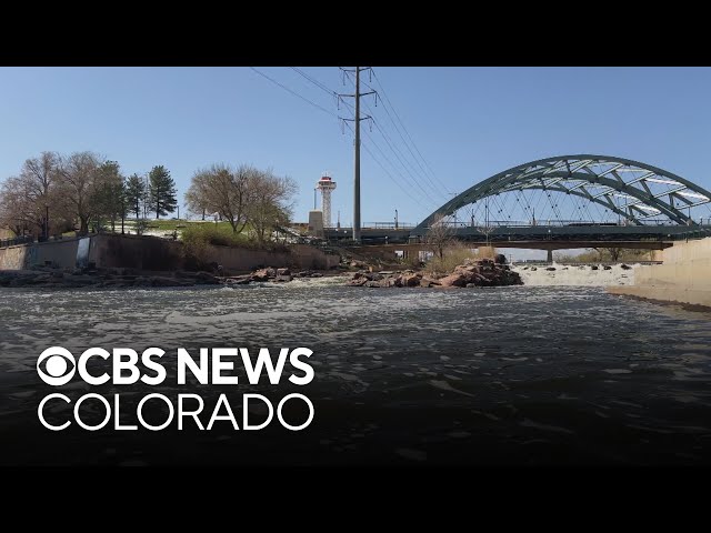 Colorado volunteers clean up South Platte River ahead of Earth Day