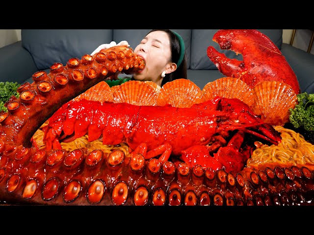 [Mukbang ASMR] 5ft! Giant OCTOPUS Legs🐙 Lobster Spicy Stir-Fried Jjamppong Seafood Recipe Ssoyoung
