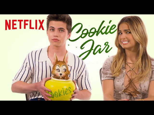 Tanner Buchanan and Addison Rae Answer Odd Questions From a Nosy Cookie Jar | He's All That| Netflix