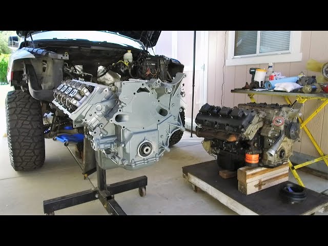 HEMI Swap with Jasper Engines Replacement 5.7 in a Dodge Ram 1500 on 37" Tires