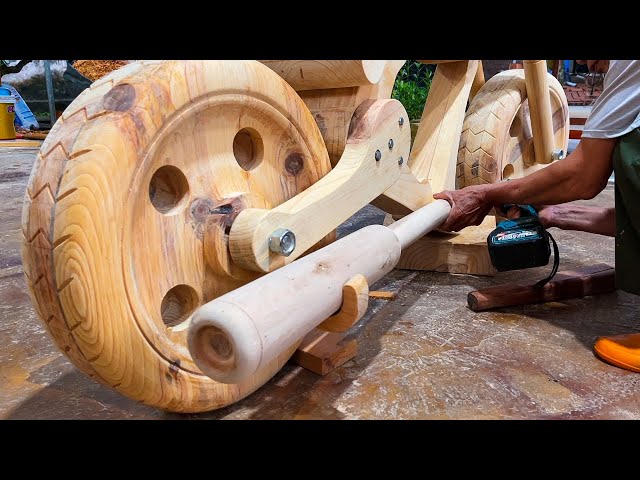 Build A Wooden Large Displacement Motorcycles Ratio 1:1 //Amazing Woodworking Ideas And Skills.