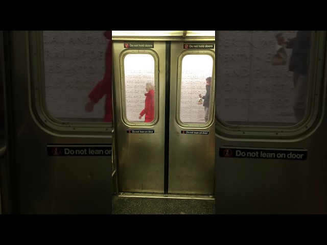 NYC Subway Bugged Closing Doors Chime