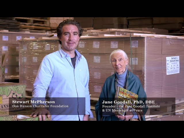 Dr. Jane Goodall showcases the 2020 Hanson Box sent to 20,000 UK Schools