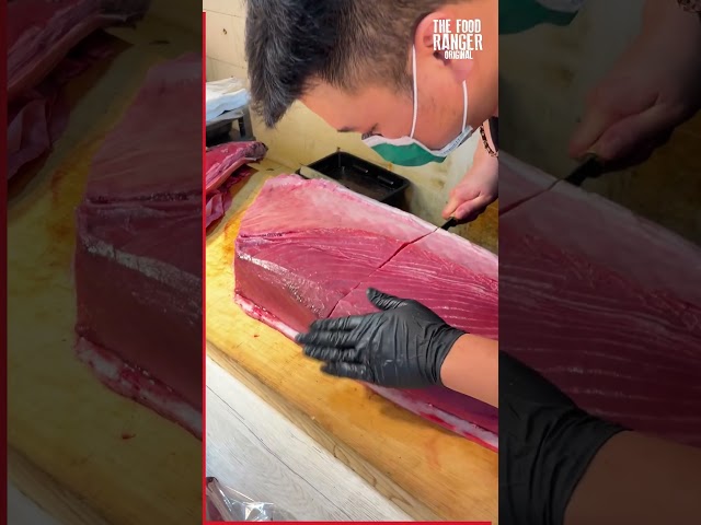 $10,000 tuna sashimi cutting in Taiwan (satisfying)