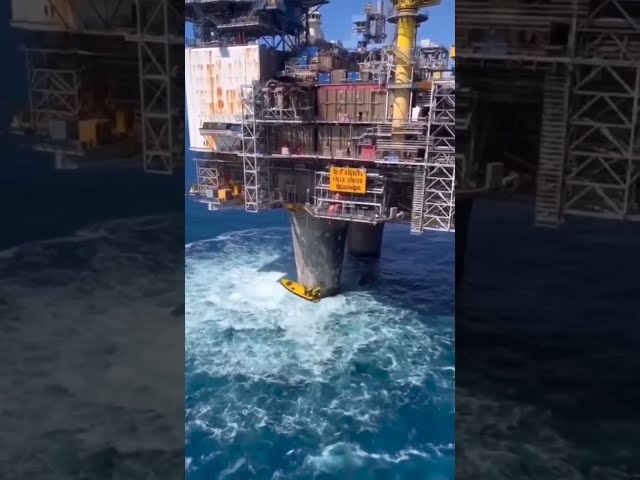 North sea oil rig Evacuation system 🛢️| #northsea #oilrig #oilrefinery #deepsea #viral