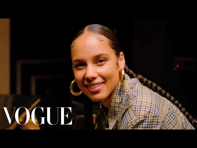73 Questions With Alicia Keys | Vogue
