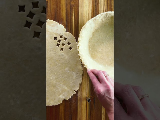 How to Decorate Your Pie Crust #Shorts